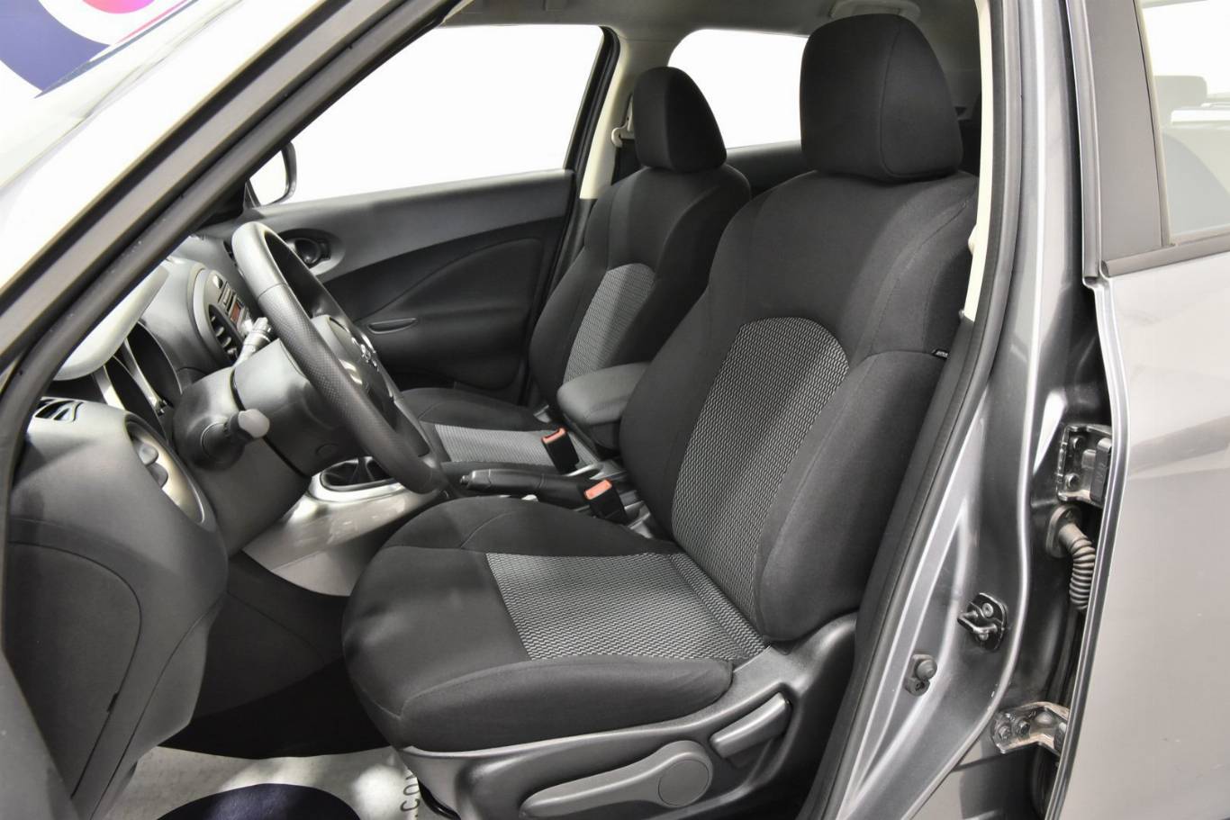 NISSAN Juke 43