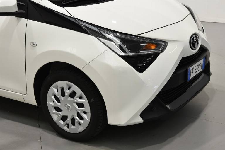TOYOTA Aygo 44