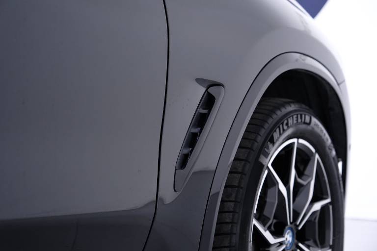 BMW X3 65