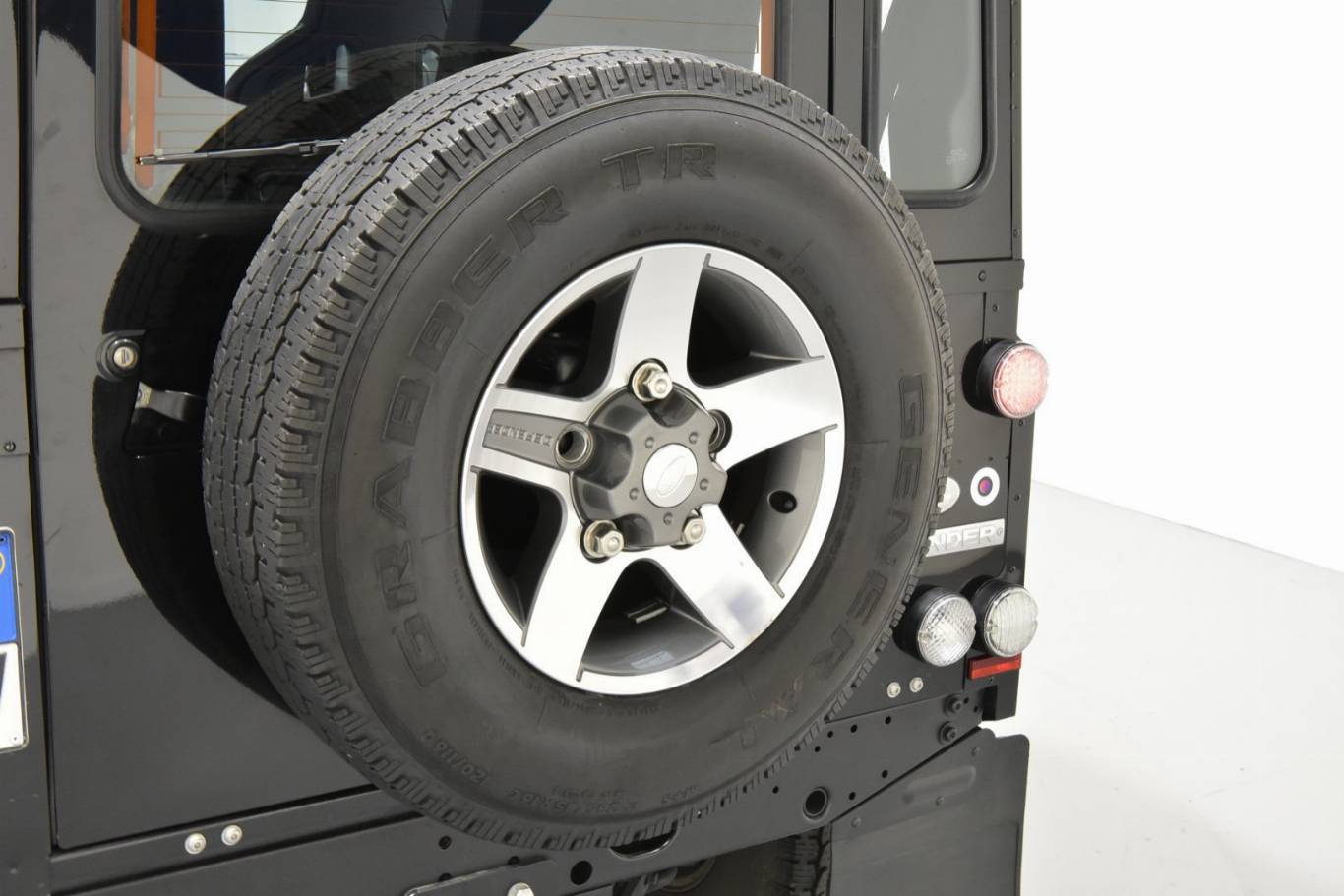 LAND ROVER Defender 60