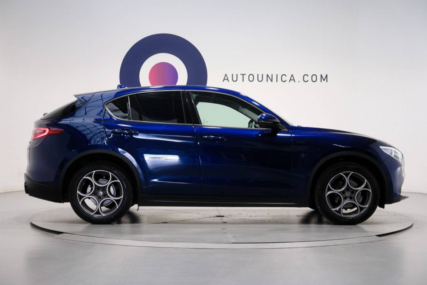 ALFA ROMEO Stelvio 4