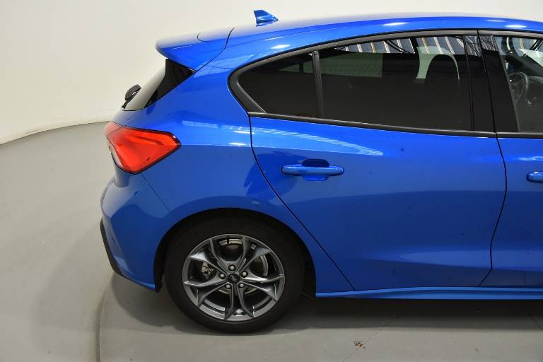 FORD Focus 48
