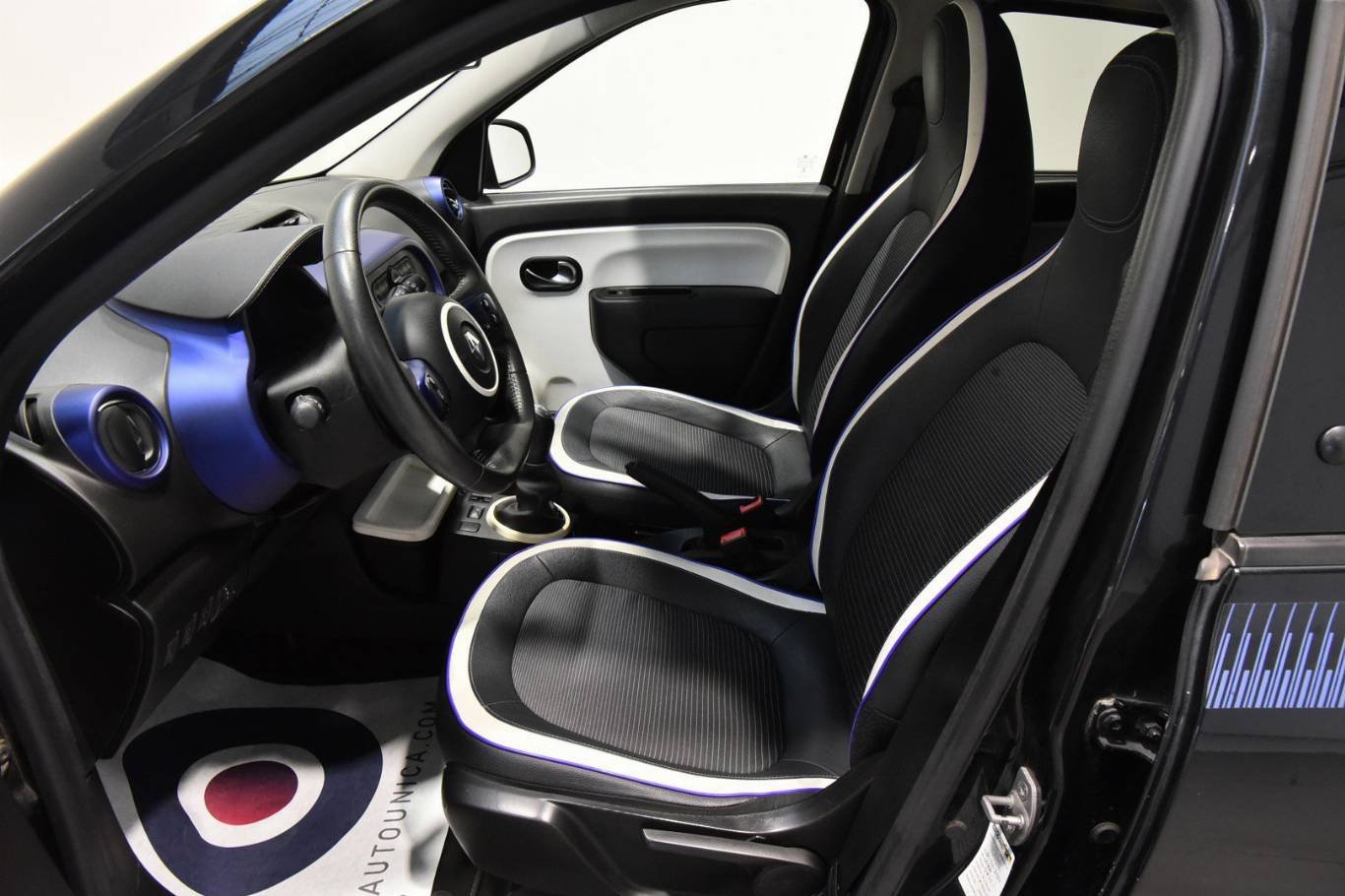 RENAULT Twingo 4
