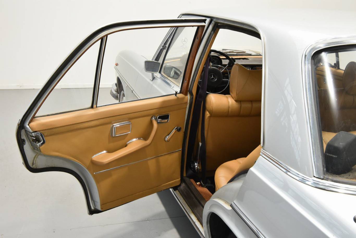 MERCEDES-BENZ S 280 38