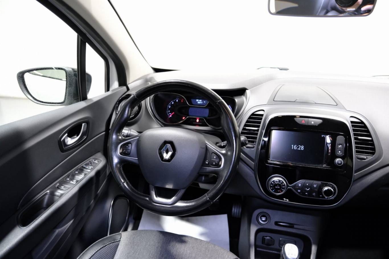 RENAULT Captur 45