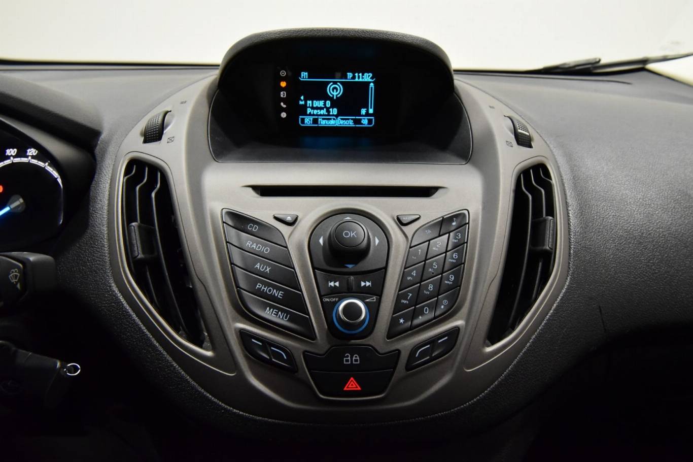 FORD Tourneo Courier 12