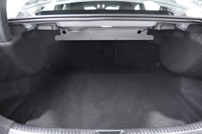 MERCEDES-BENZ A 180 64