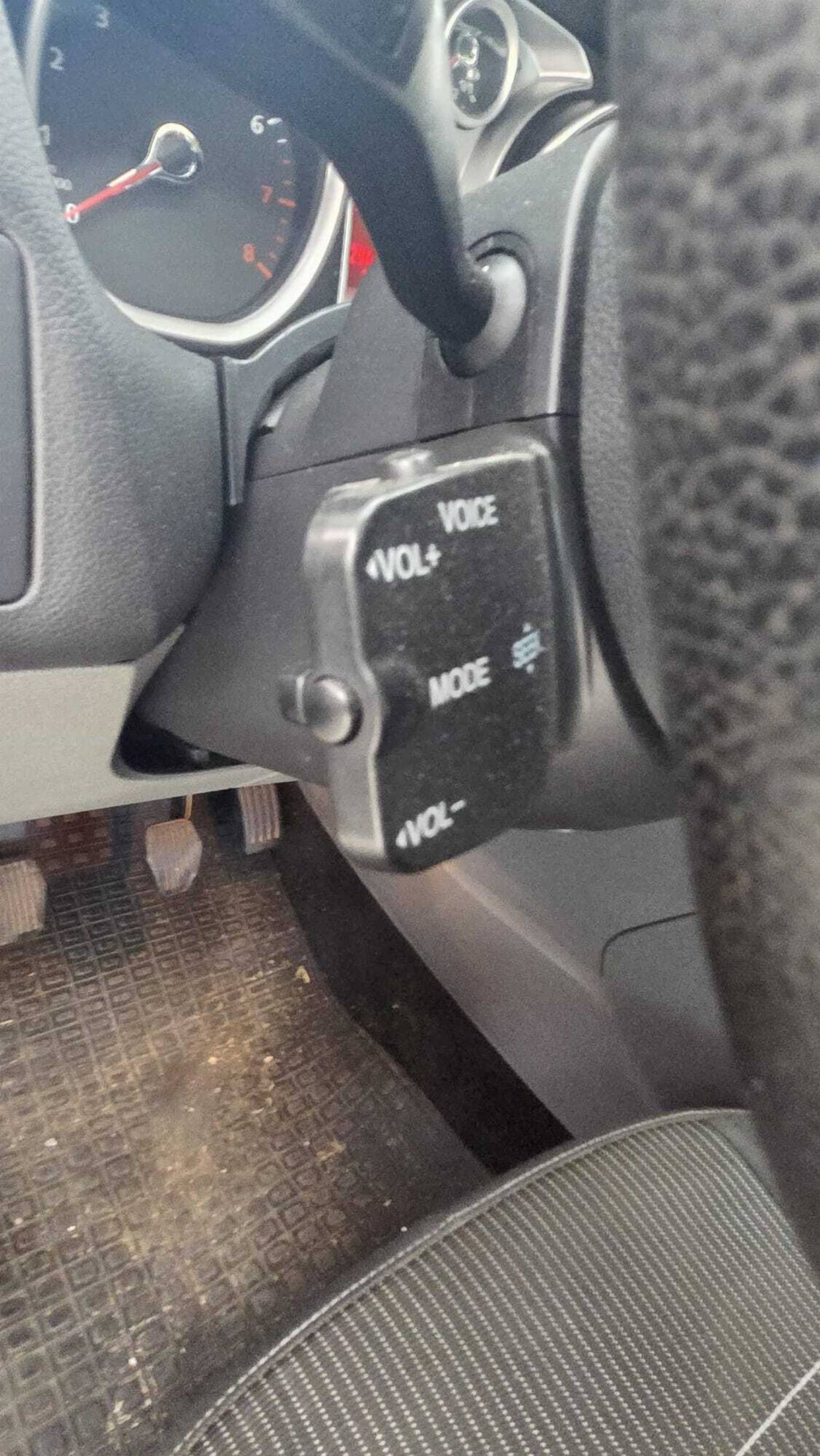 FORD Focus 16