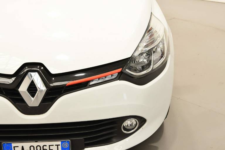 RENAULT Clio 15
