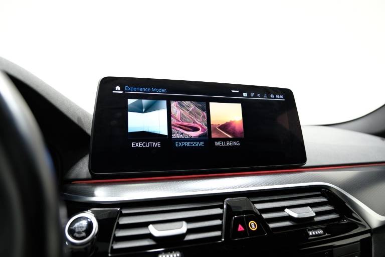 BMW 530 34
