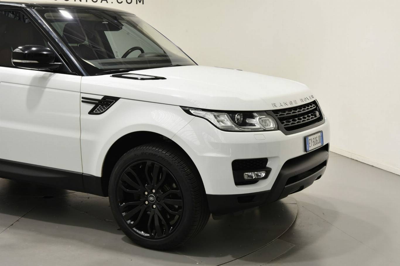LAND ROVER Range Rover Sport 43