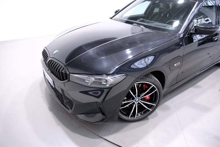 BMW 320 75
