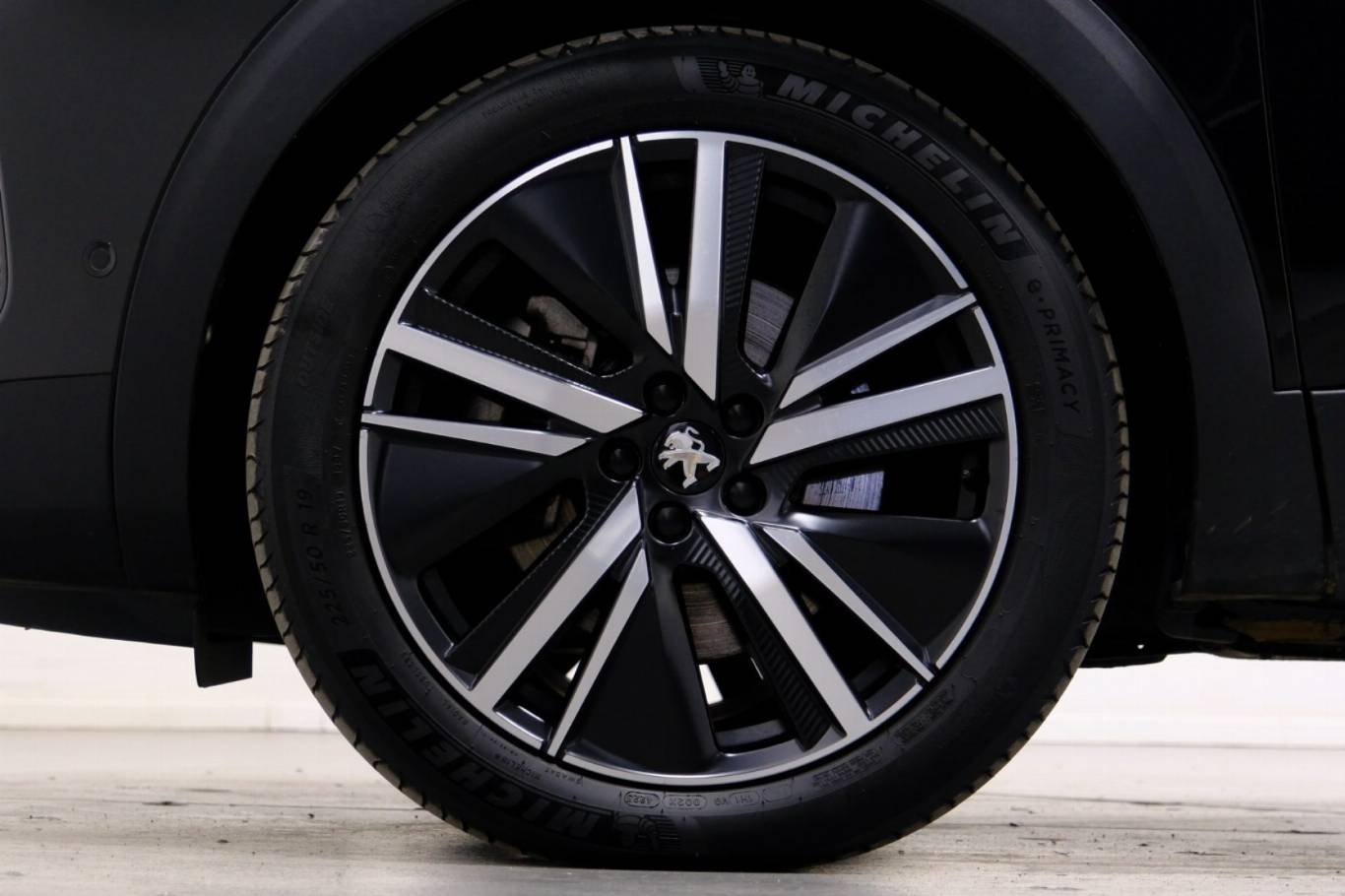 PEUGEOT 3008 10