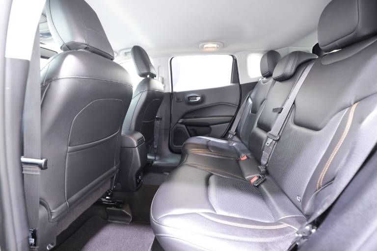 JEEP Compass 40