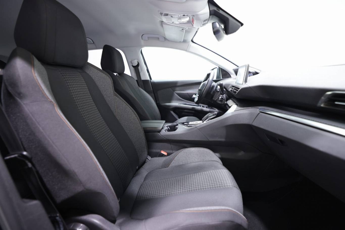 PEUGEOT 3008 49