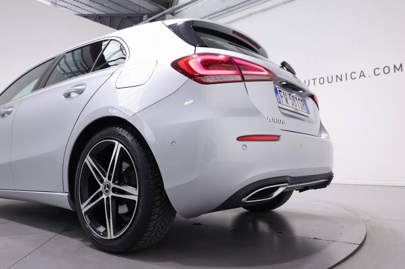 MERCEDES-BENZ A 180 46