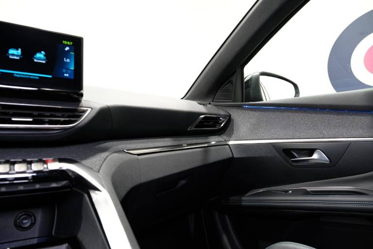 PEUGEOT 3008 34