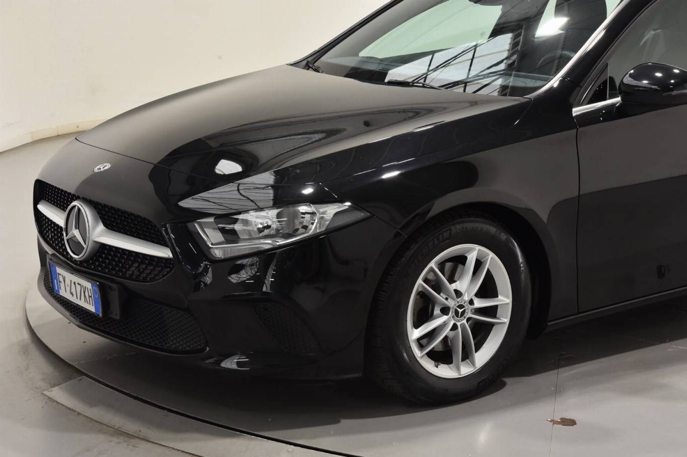 MERCEDES-BENZ A 180 29