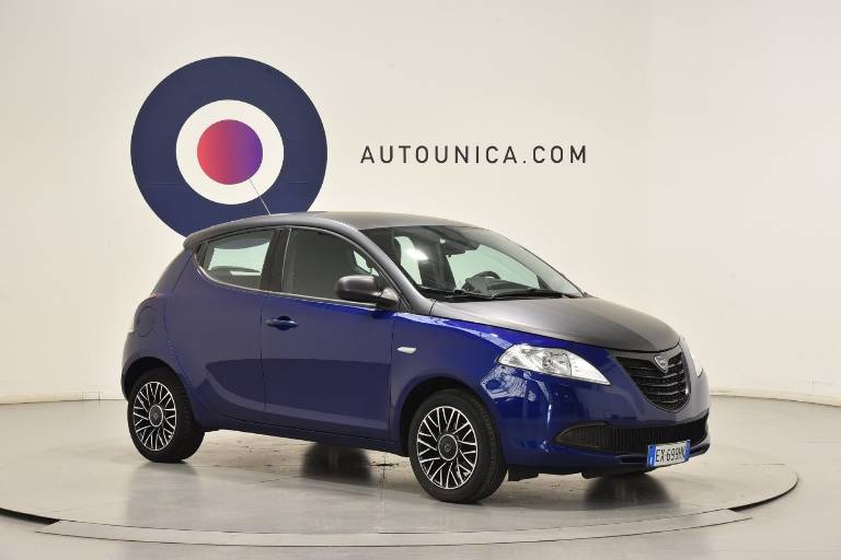 LANCIA Ypsilon 7