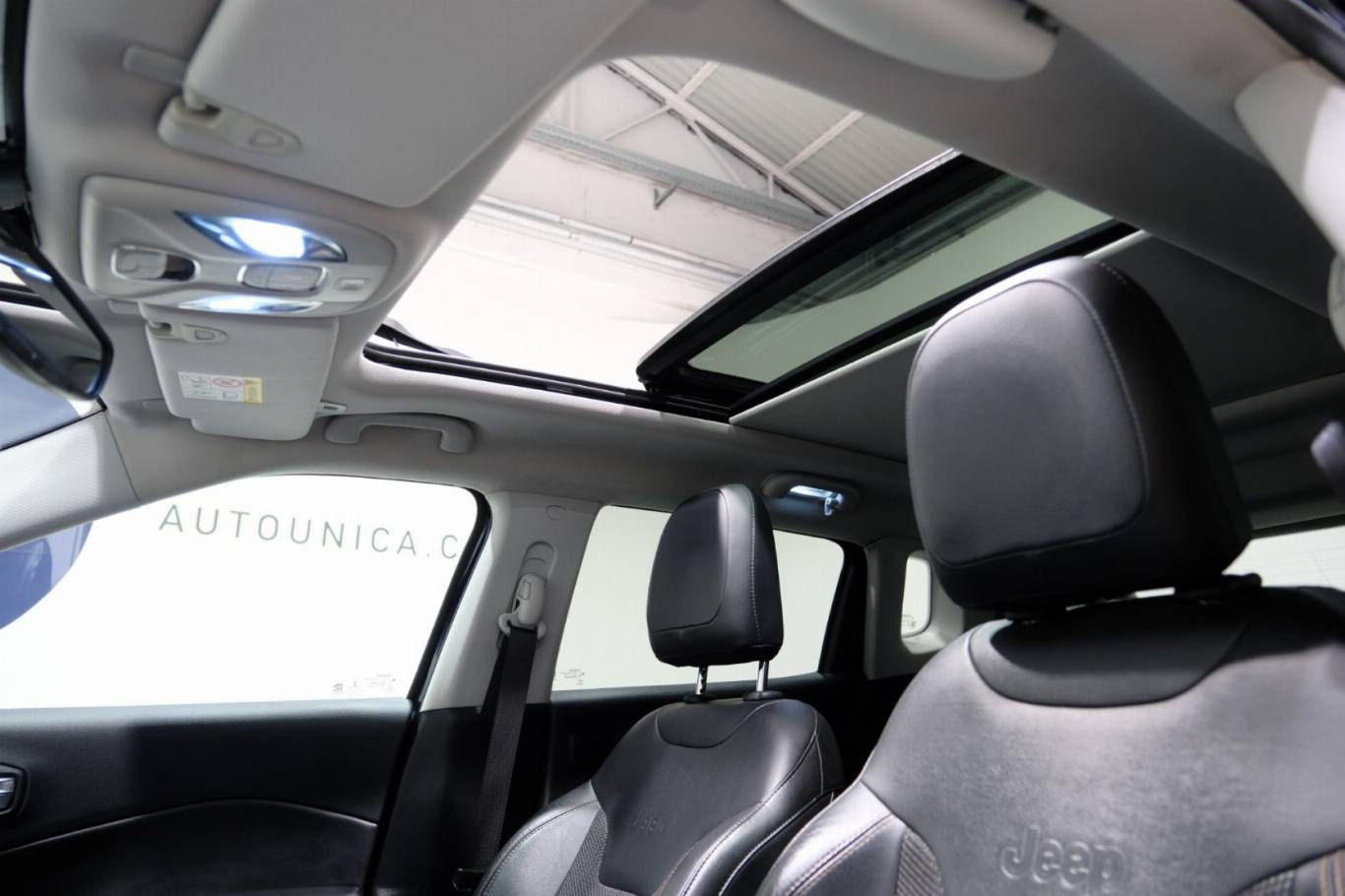 JEEP Compass 24