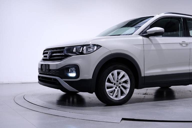 VOLKSWAGEN T-Cross 49