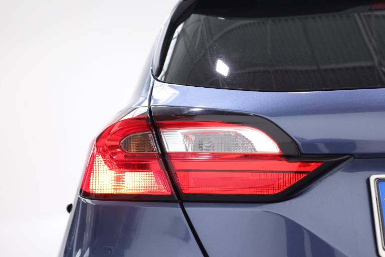 FORD Fiesta 34