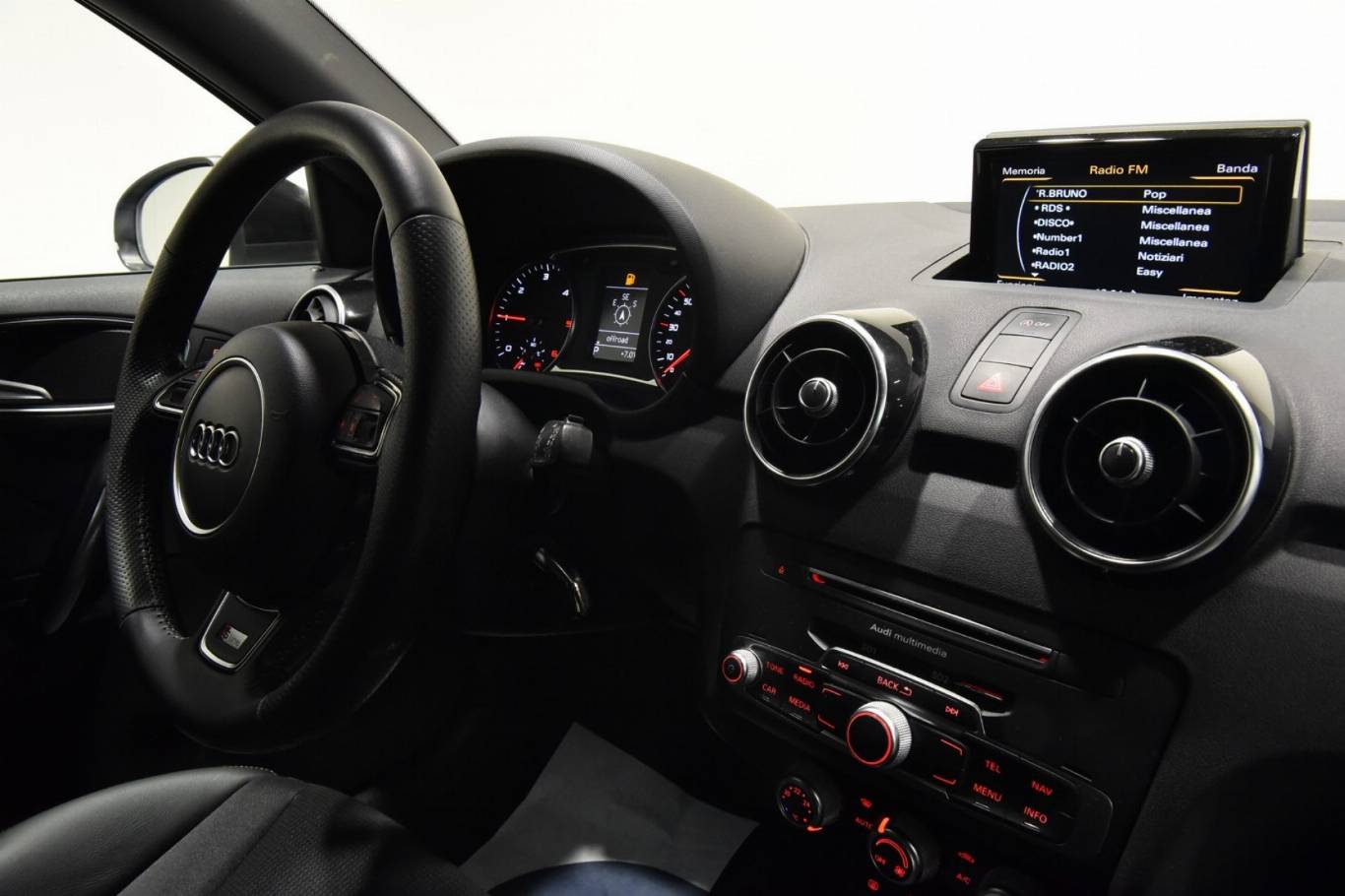 AUDI A1 30