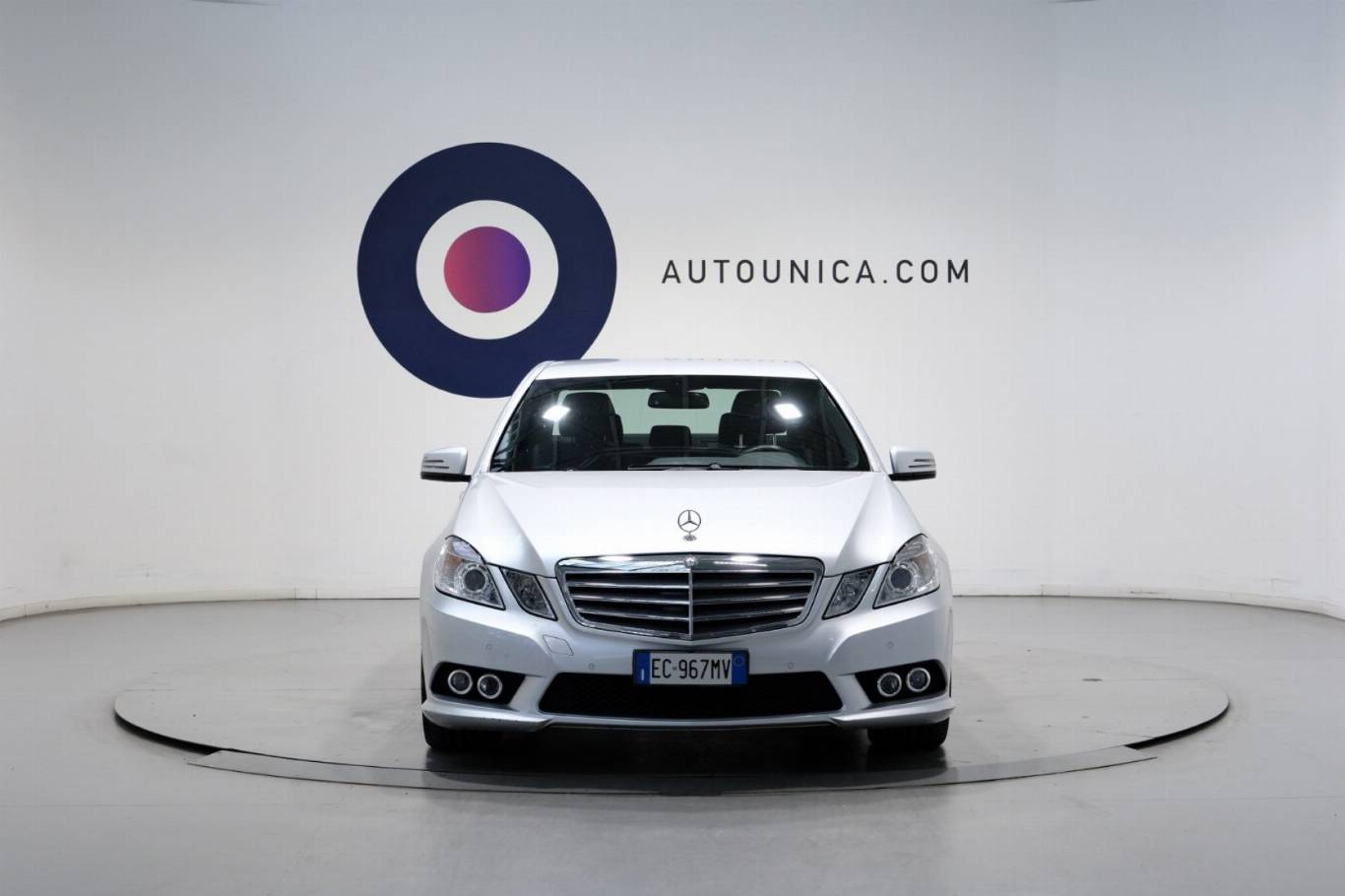 MERCEDES-BENZ E 250 2