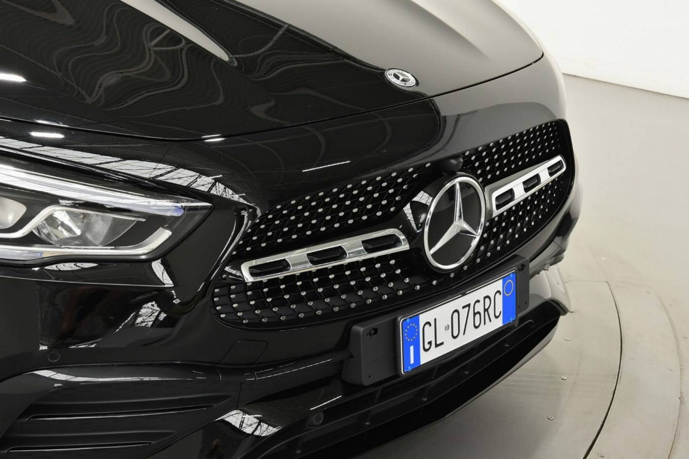 MERCEDES-BENZ GLA 200 37