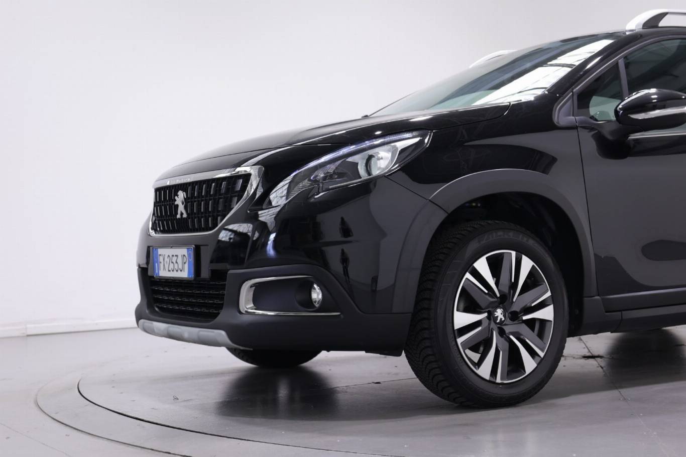 PEUGEOT 2008 12