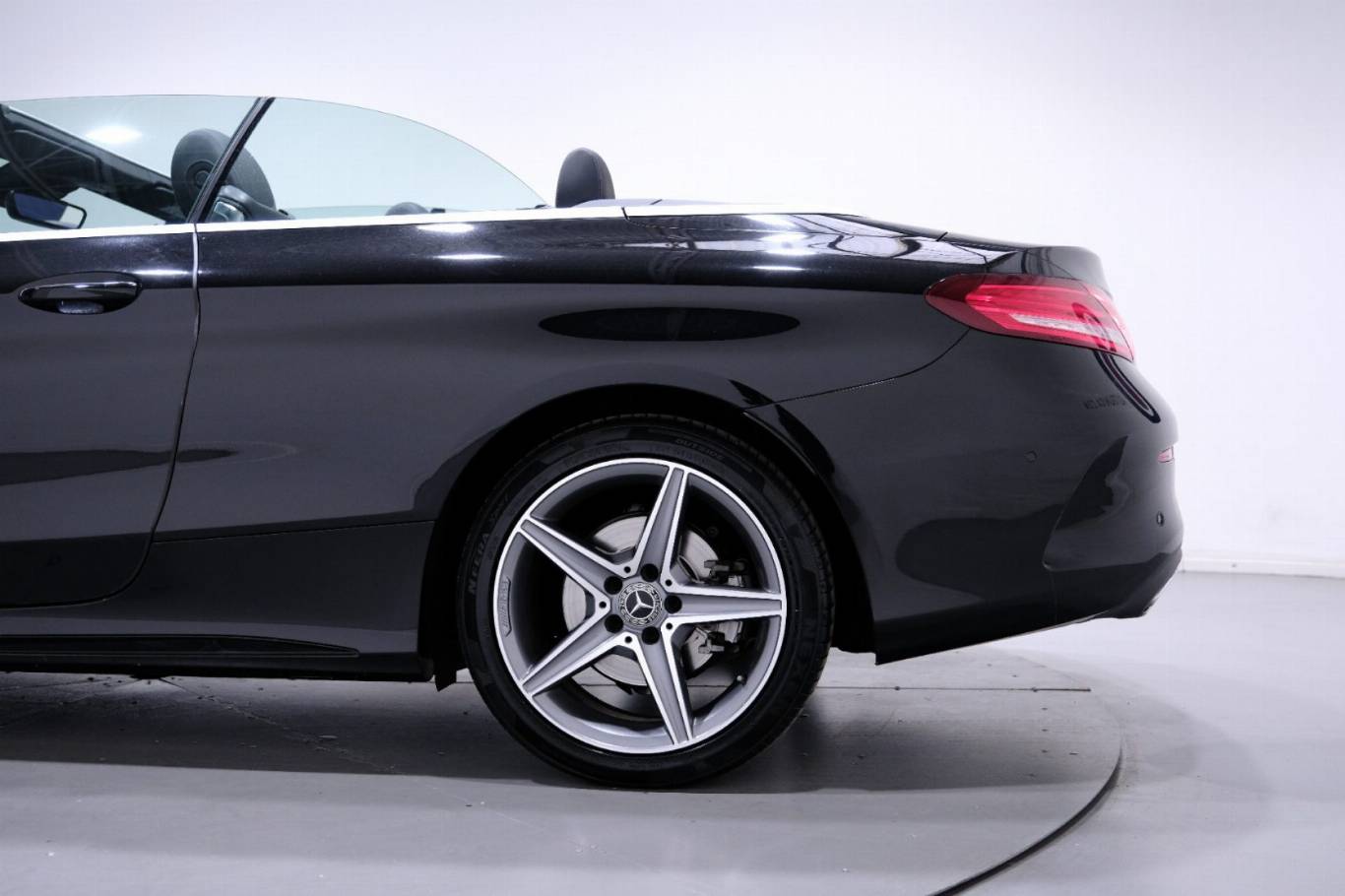 MERCEDES-BENZ C 220 56