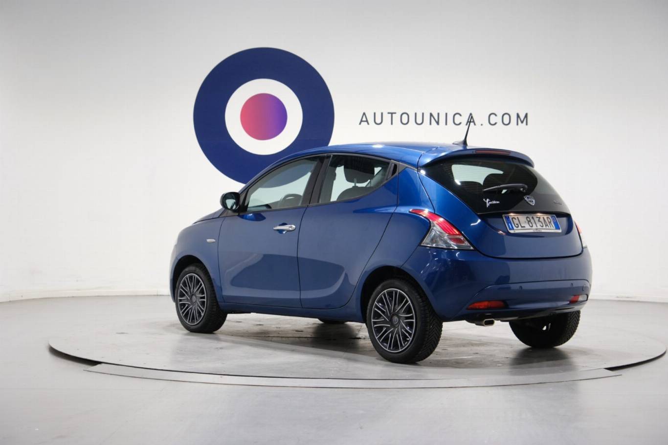 LANCIA Ypsilon 16