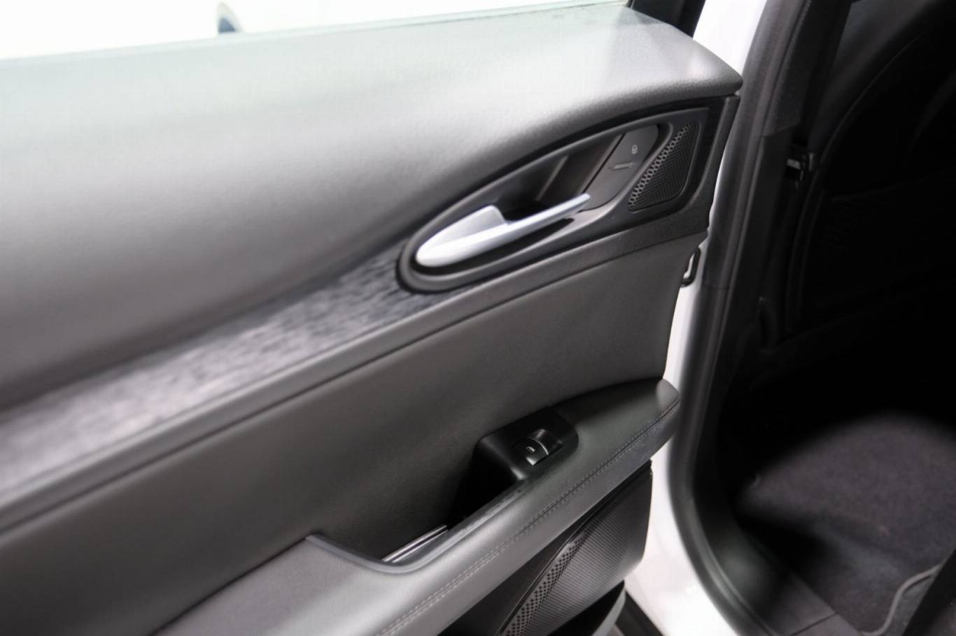 ALFA ROMEO Stelvio 37