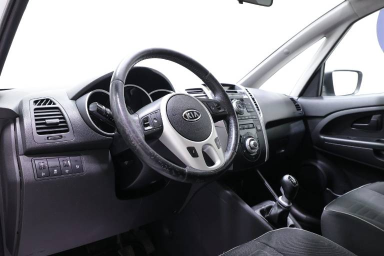 KIA Venga 5