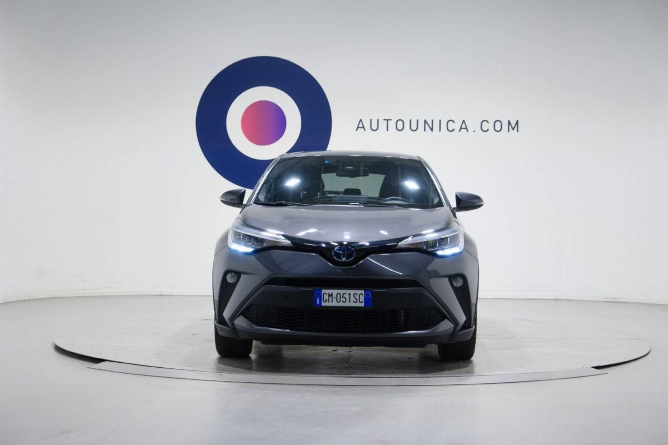 TOYOTA C-HR 2
