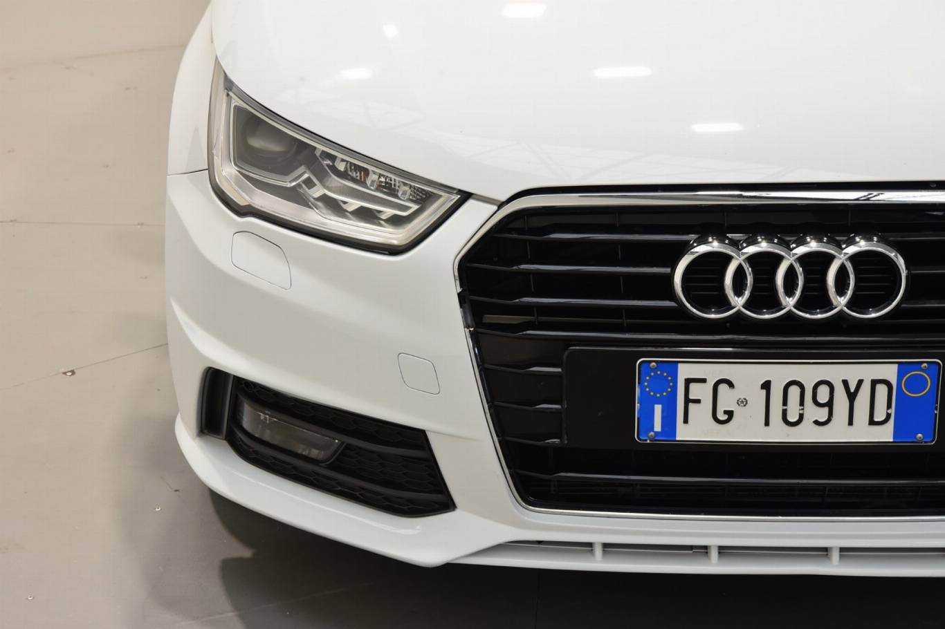 AUDI A1 17