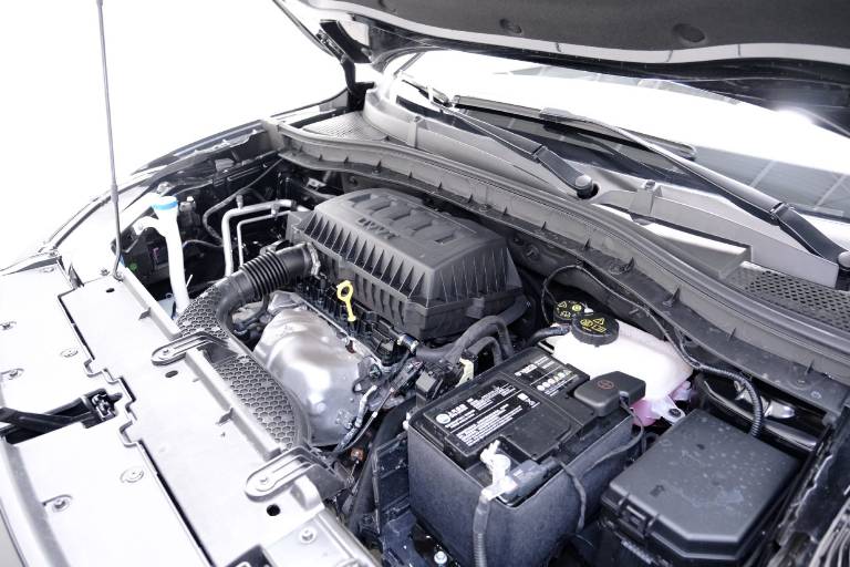 MG ZS 63