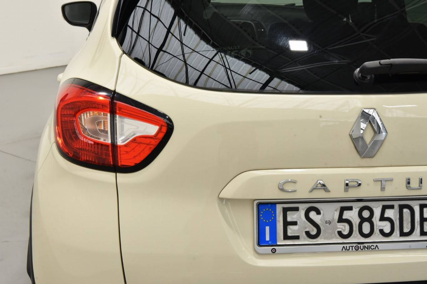 RENAULT Captur 20
