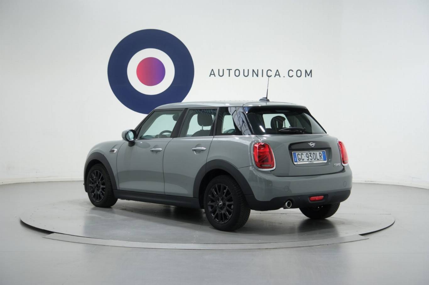 MINI Cooper 16