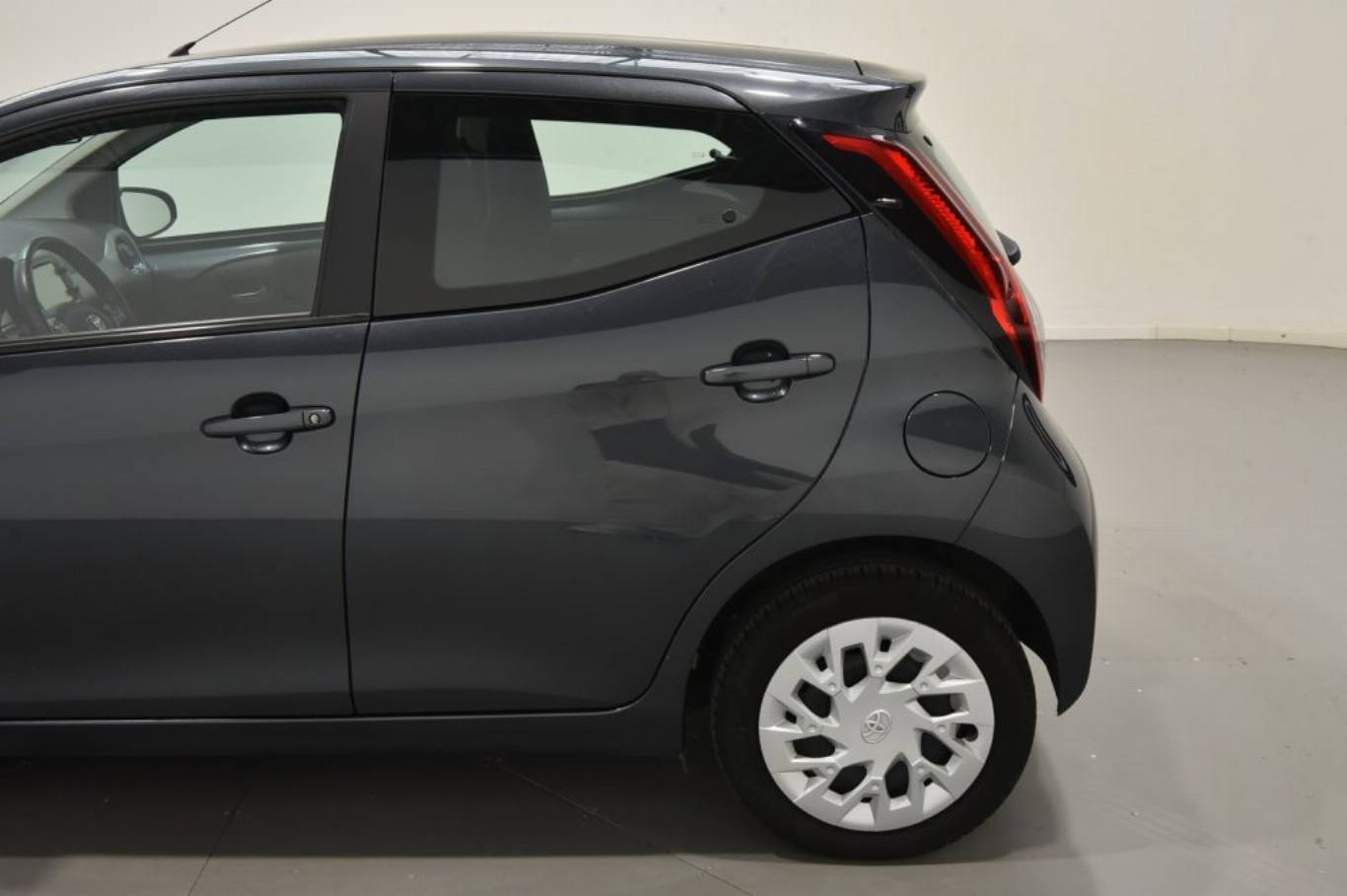 TOYOTA Aygo 46