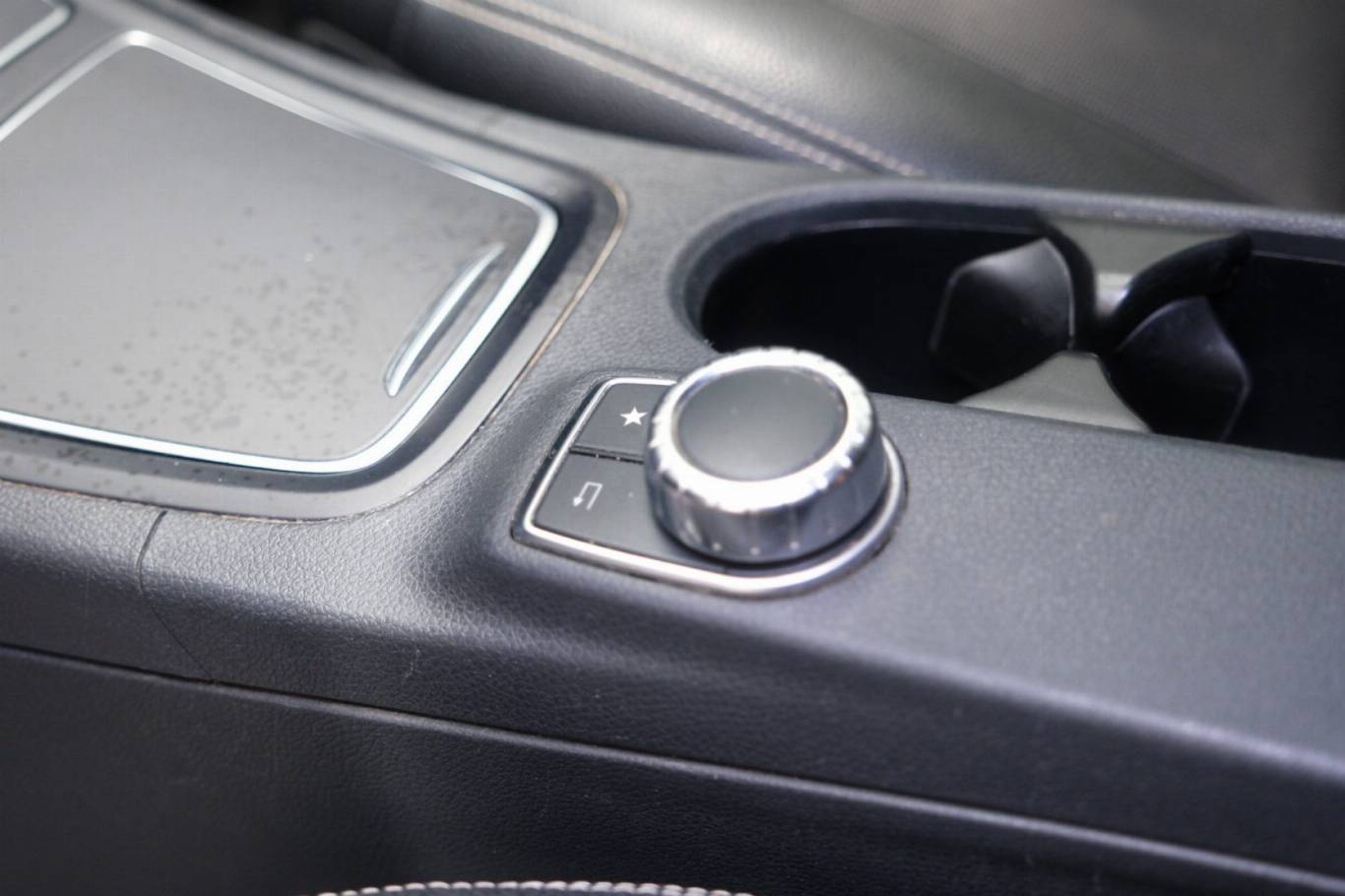 MERCEDES-BENZ B 180 28