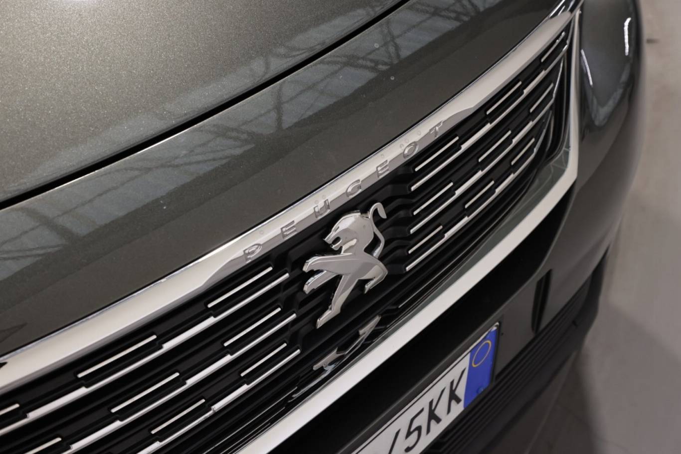 PEUGEOT 5008 41