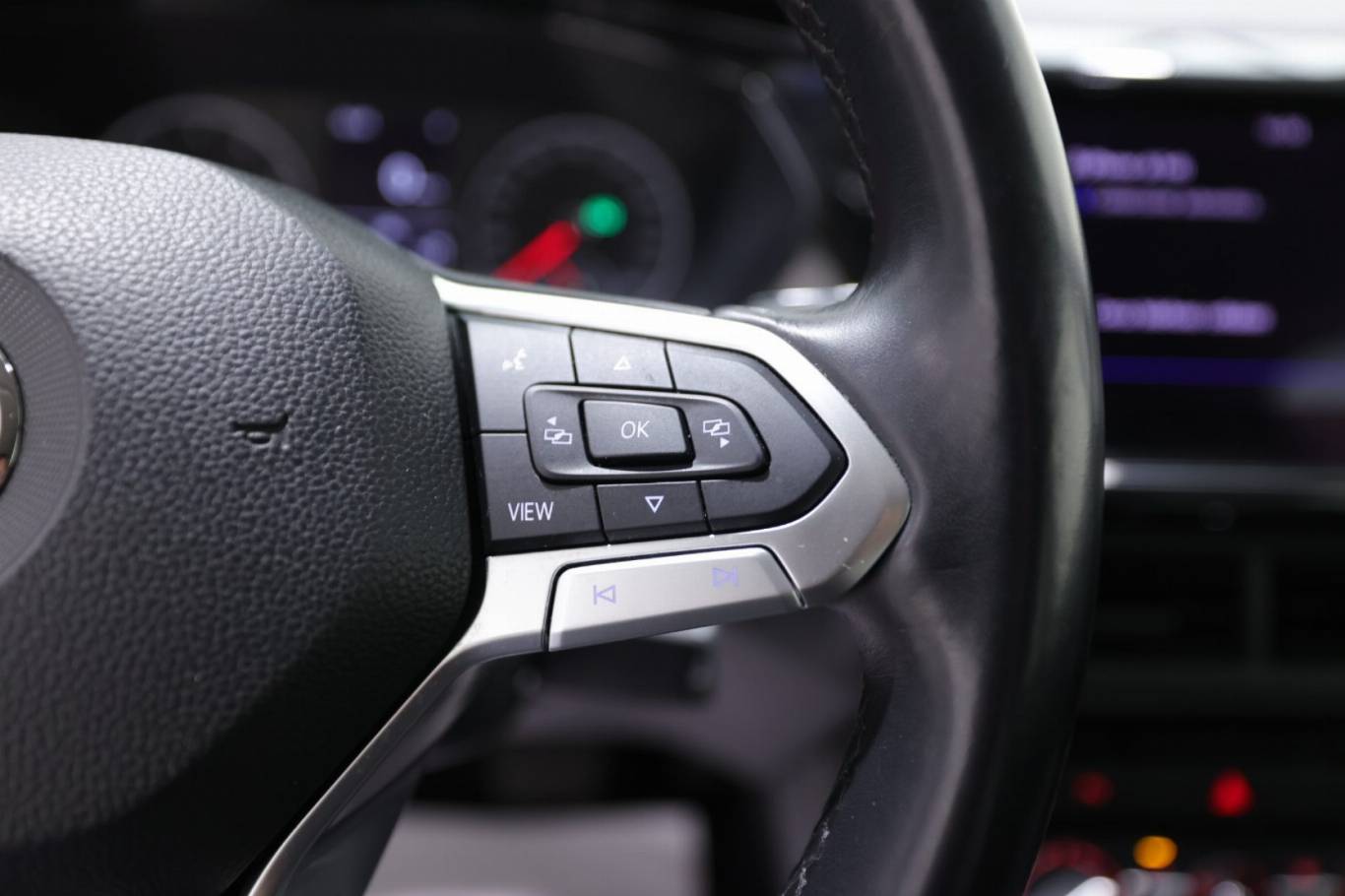 VOLKSWAGEN T-Cross 22