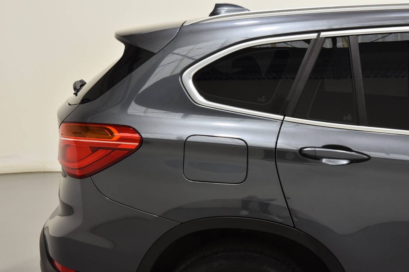 BMW X1 45