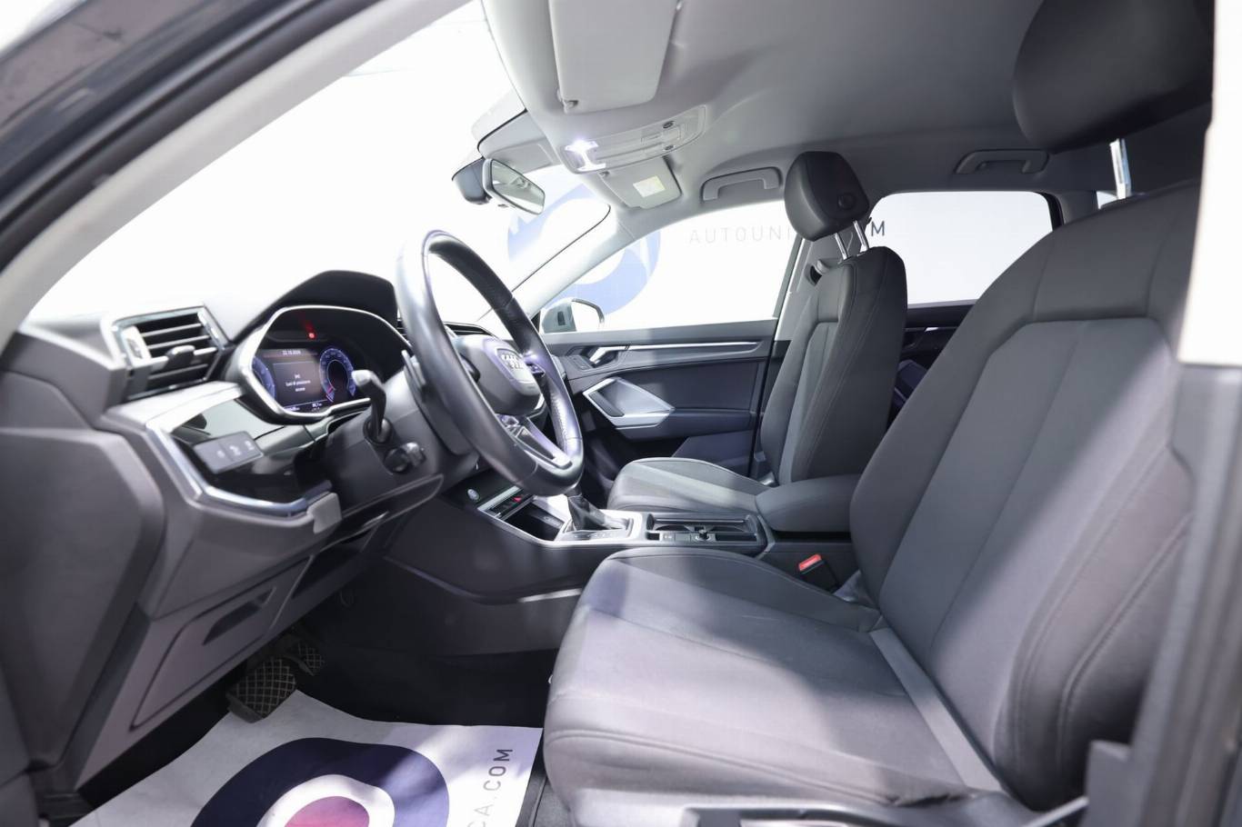 AUDI Q3 20