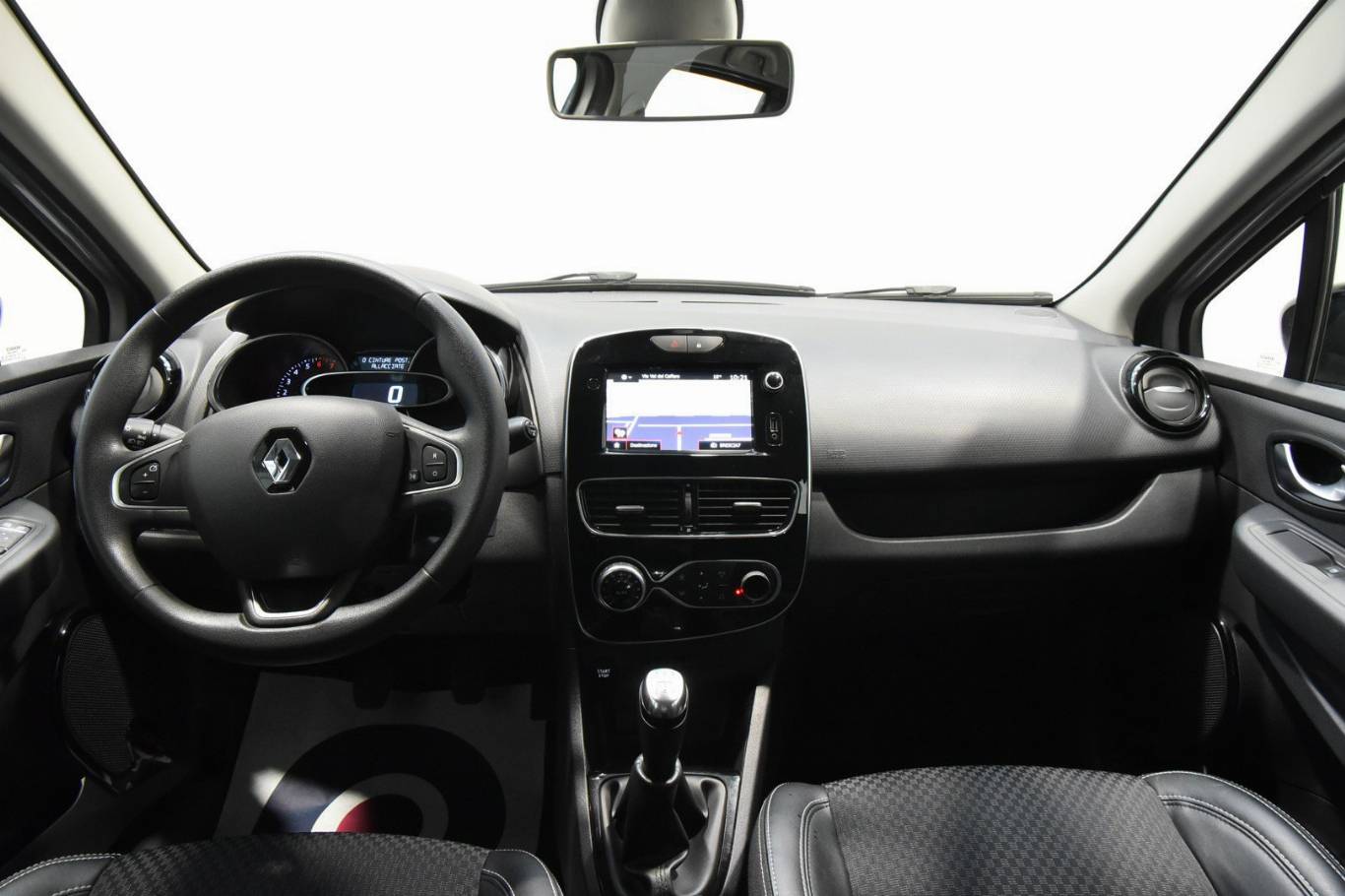 RENAULT Clio 18