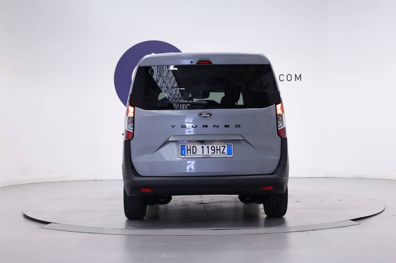 FORD Tourneo Courier 17