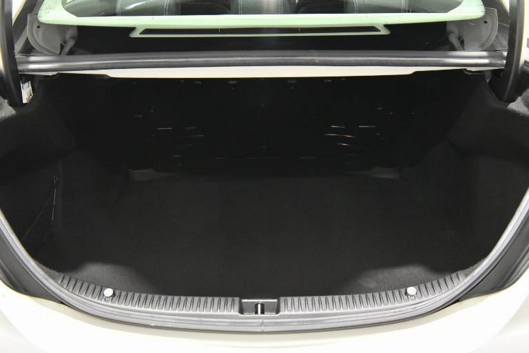 MERCEDES-BENZ C 220 12