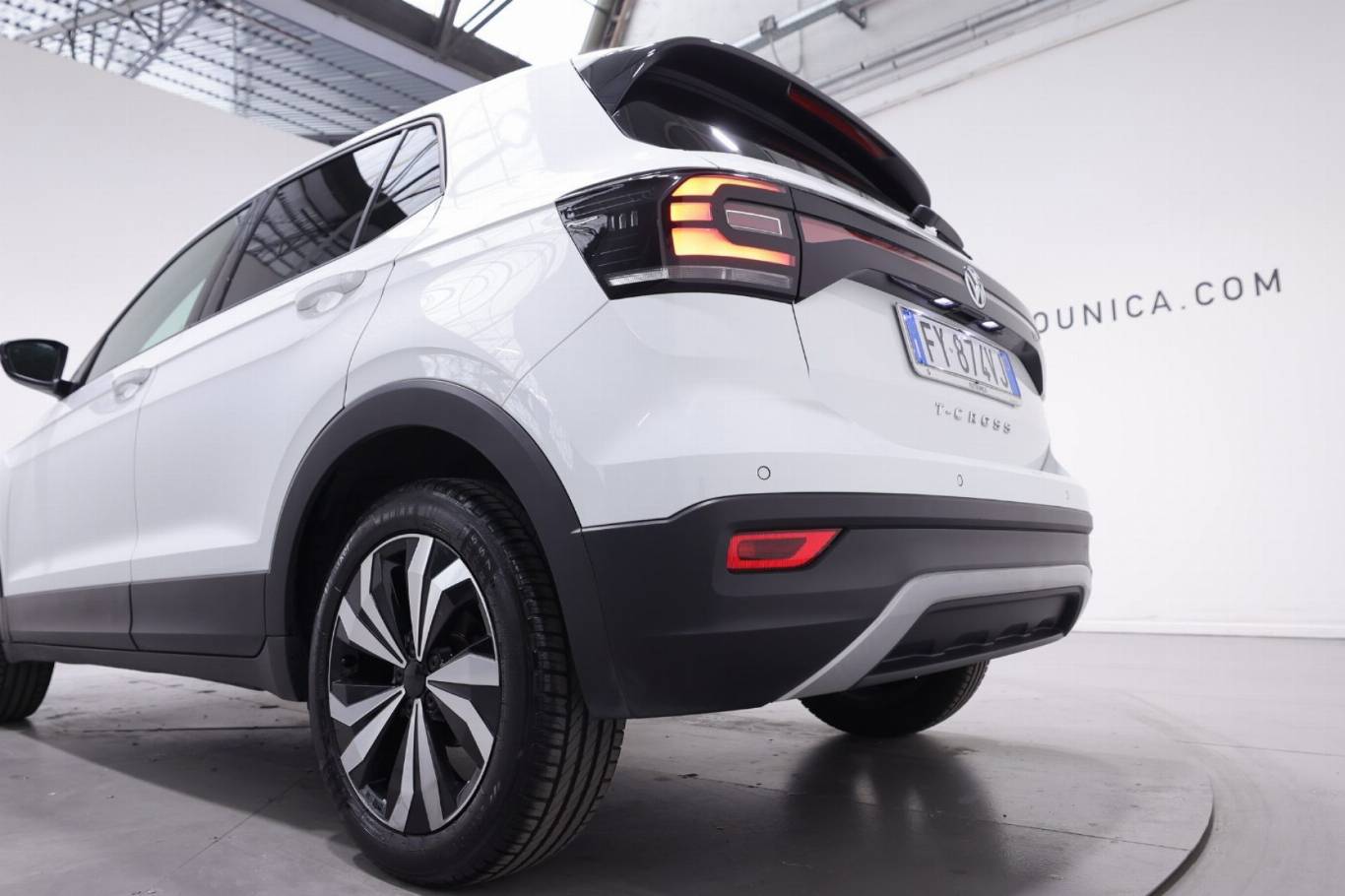 VOLKSWAGEN T-Cross 40