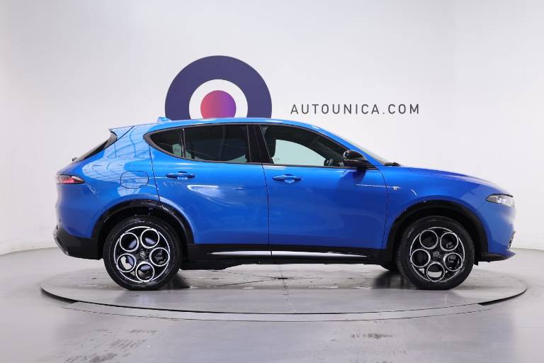 ALFA ROMEO Tonale 4